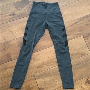 Beyond Yoga High waist gray leggings